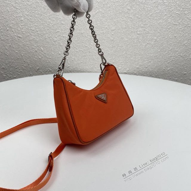 prada女包 普拉達新款mini Hobo橘色手拎包 1TT122 Prada單肩斜挎包 Prada三合一腋下包  pyd2358